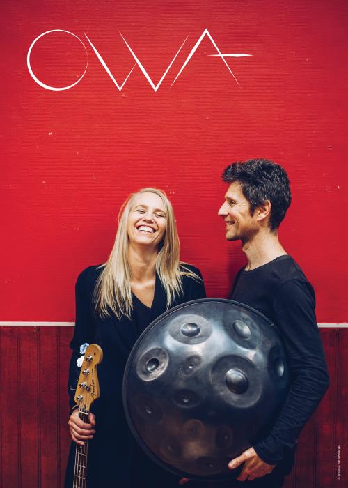 Owa, un duo chant / basse / handpan