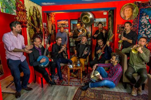 Taraf Dékalé en concert à l’Aéronef