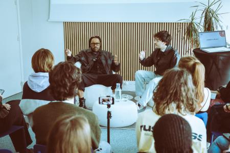 Skip The Use : de l’écriture à la scène, plongée dans le processus créatif de « Love & Anxiety »