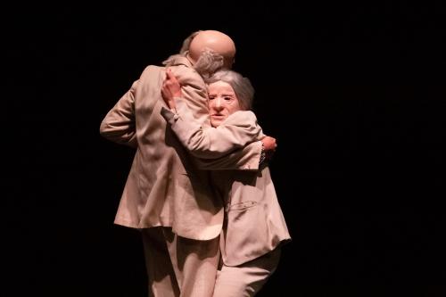 Il Tango delle capinere, un spectacle burlesque, drôle et attendrissant au Théâtre du Nord