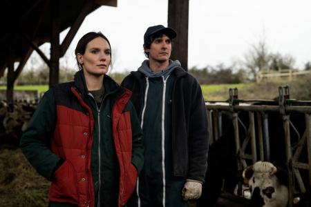 « La Guerre des Prix » : interview avec Ana Girardot et le réalisateur Anthony Déchaux