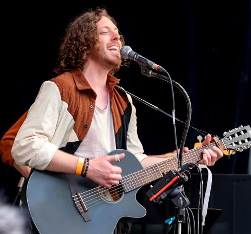 Zèbre : l’artiste arrageois dévoile son projet « Entre ciel et terre »